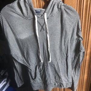 American Eagle Striped Thin Sweatshirt